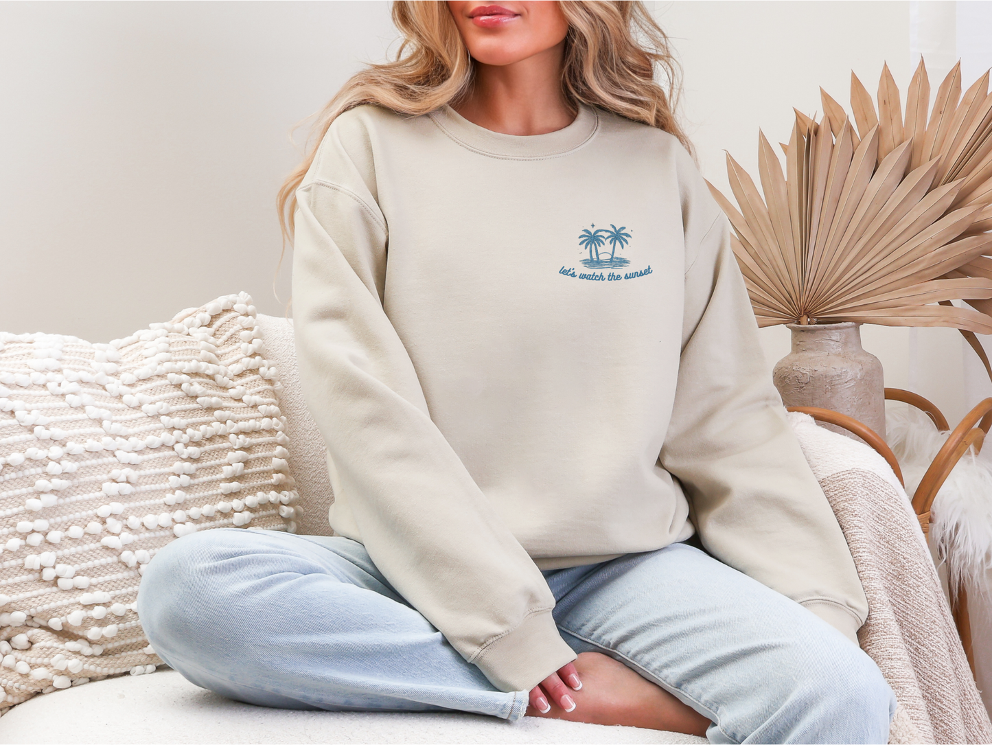 🌴 Under the Palms – Let’s Watch the Sunset