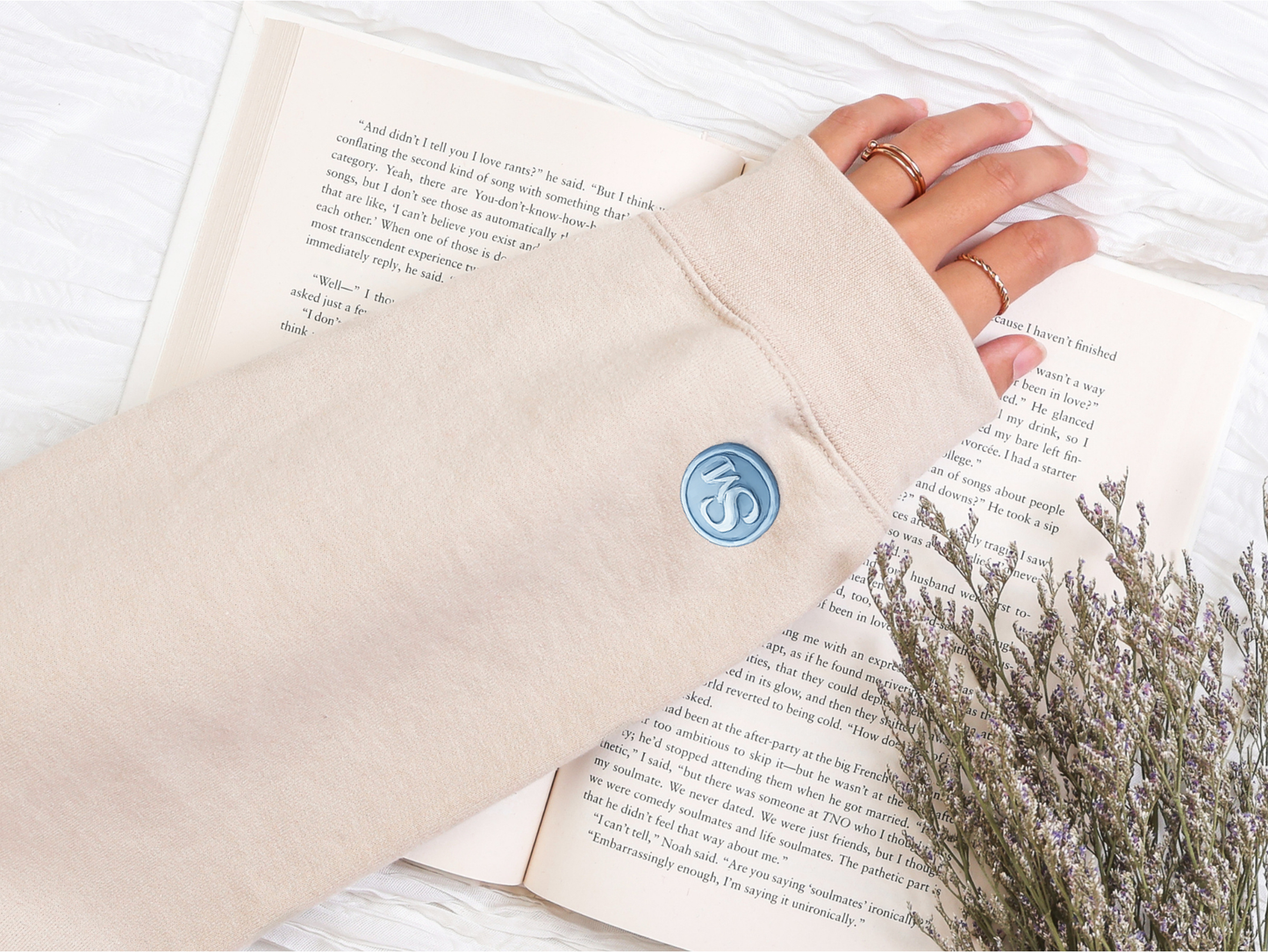 🌴 Under the Palms – Let’s Watch the Sunset